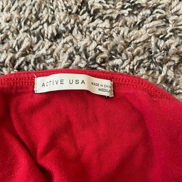 Red Bando - Picture 3 of 4